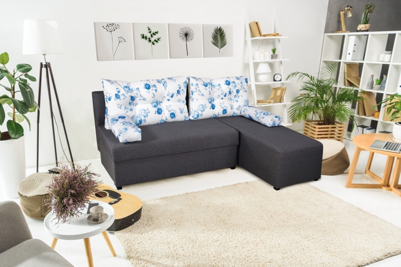 l-coltar-extensibil-modena-grey-blue-anemone-206-x-130-x-80-cm-cu-lada-de-depozitare Coltar extensibil reversibil Modena Grey Blue Anemone 206 x 145 x 80 cm cu lada de depozitareSuprafata pentru dormit: 140 x 206 cm | Interval lungime: Peste 200 cm | Forma: Coltar | Tip: Extensibila | Material cadru: Lemn, MDF, PAL | Material tapiterie: Textil | Numar locuri: 3 | Garantie: 2 ani - imagine 1