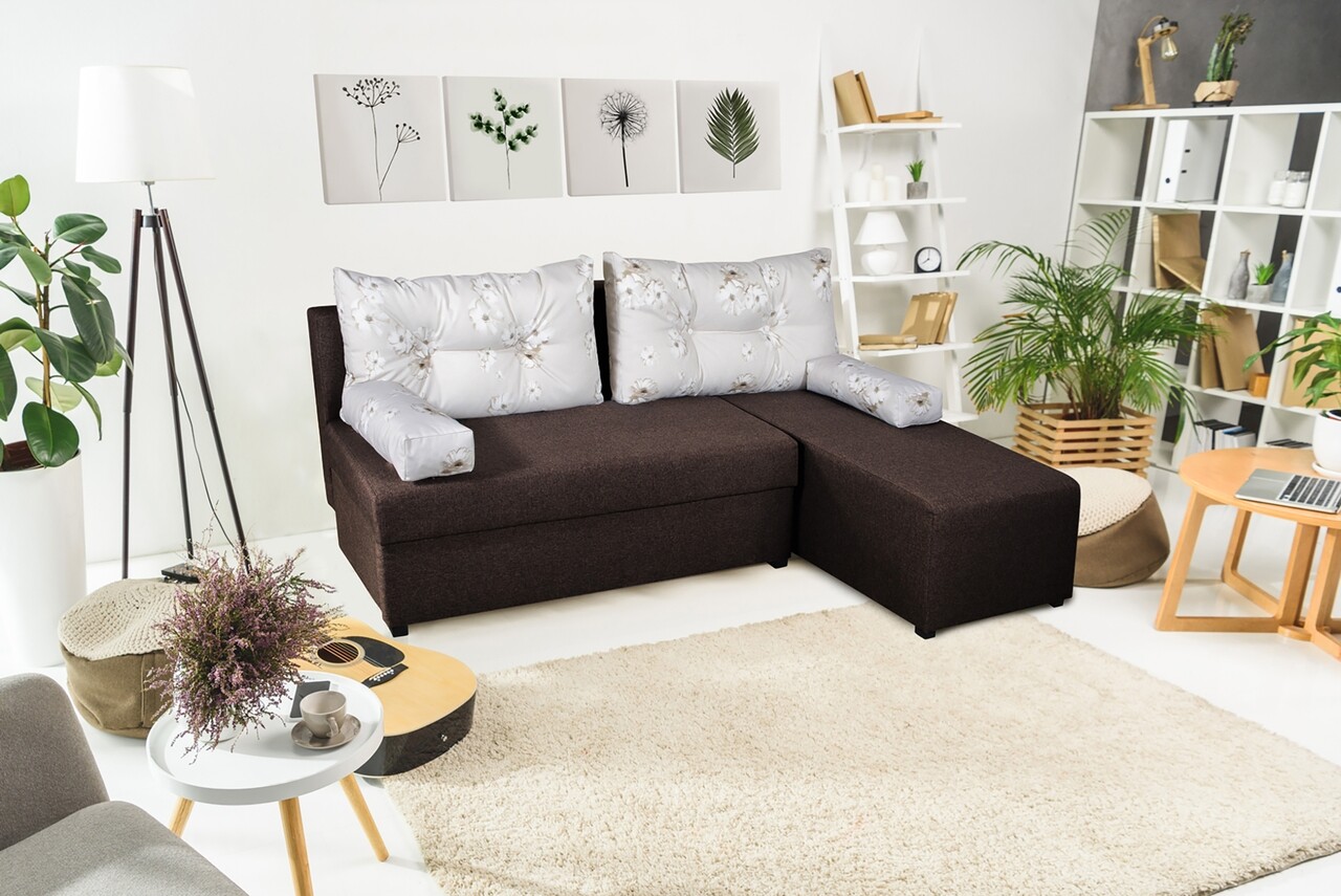 l-coltarul-extensibil-modena-coffee-206x130x80-cm-cu-lada-de-depozitare-daisies-flower Coltar extensibil reversibil Modena Coffee Daisies Flower 206x145x80 cm cu lada de depozitareInterval lungime: Peste 200 cm | Forma: Coltar | Tip: Extensibila | Material tapiterie: Textil | Numar locuri: 3 | Garantie: 2 ani - imagine 1