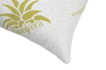 Set Aloe Vera Essence, 2 perne microfibra 50x70 cm si pilota matlasata 350g/mp, 200x220 cmDensitate: 350 g/m² | Compozitie umplutura: Fibra siliconica | Sezon: Iarna | Proprietati: Matlasata - imagine 4